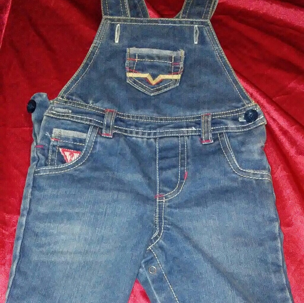 Baby guess overall size 3-6 months